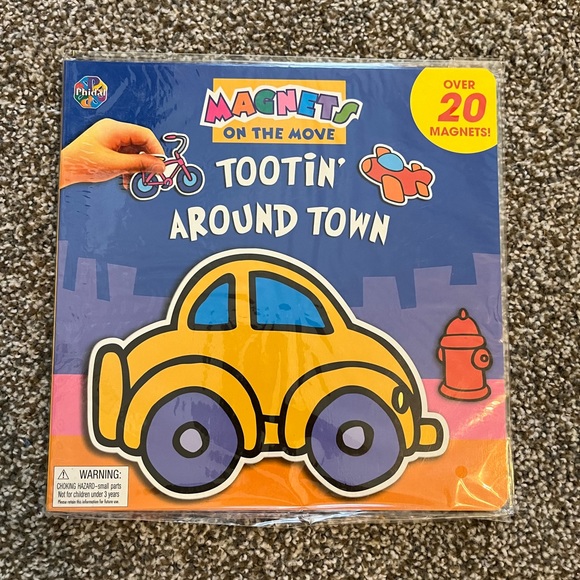 Magnets on the Move Tootin Around Town Book - Picture 1 of 3